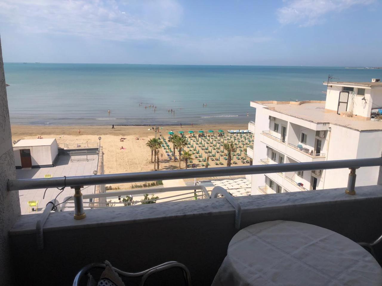 Seaside Apartment Best Durrës Exterior foto