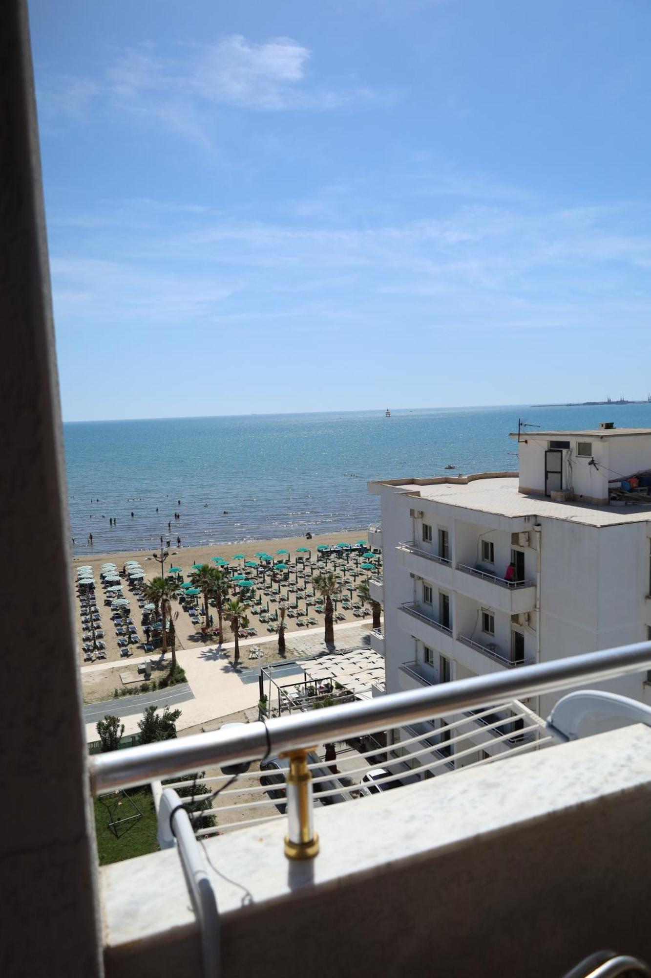 Seaside Apartment Best Durrës Exterior foto